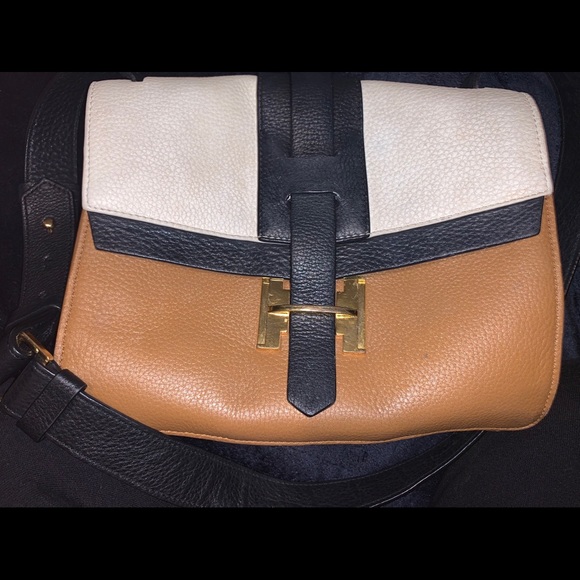 Halston Heritage Shoulder Bag - Picture 3 of 4